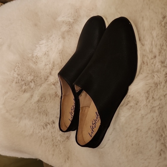 NWOB Life Stride Black Mule -Size 10 - Picture 1 of 6